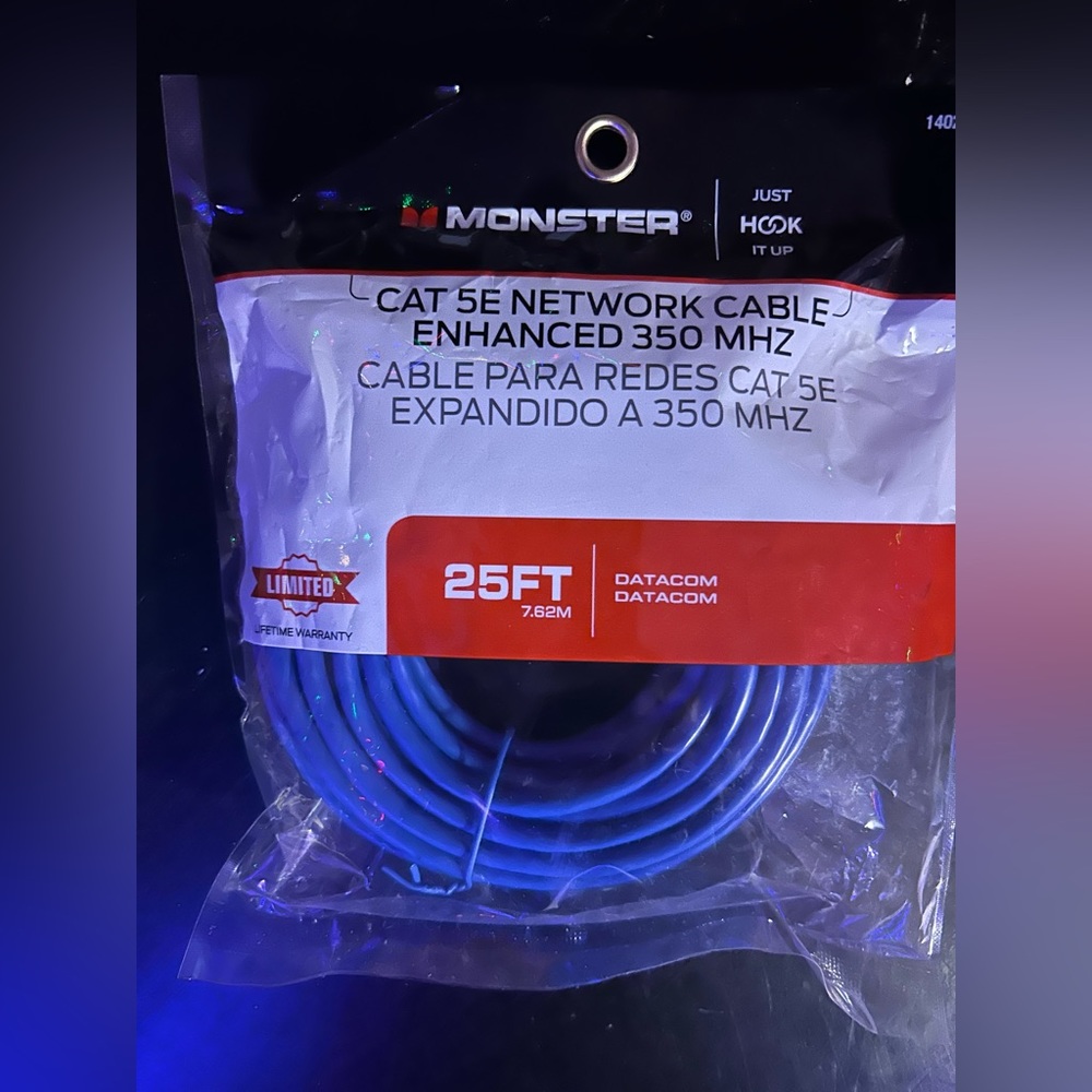 NEW 25’ Monster CAT 5E Network Cable Enhanced 350 MHZ 140271-00 - MAKE OFFER!,